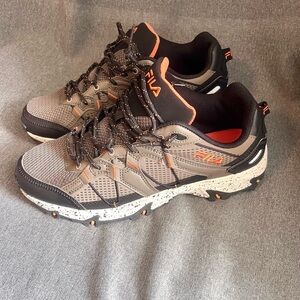 Fila Grand Tier All Terrain Trail Shoes Men’s Size 9.5 Brown Black Hiking